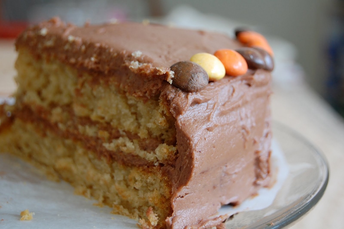 The Secret to Moist and Delicious Egg-Free Cakes hero image