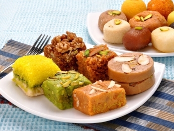 Sugar-Free Sweets: How Our Cakes Satisfy Without the Sugar Crash image