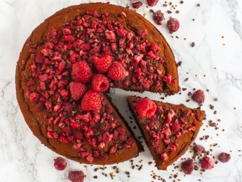 Ordering Custom Vegan Cakes in South Florida: What to Know image