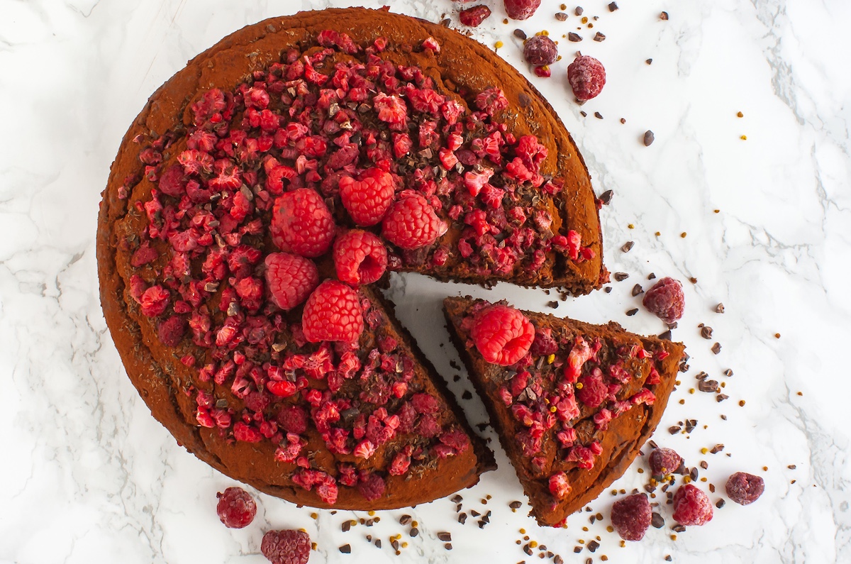 Ordering Custom Vegan Cakes in South Florida: What to Know hero image